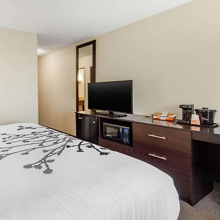 Sleep Inn & Suites Fargo Medical Center Экстерьер фото