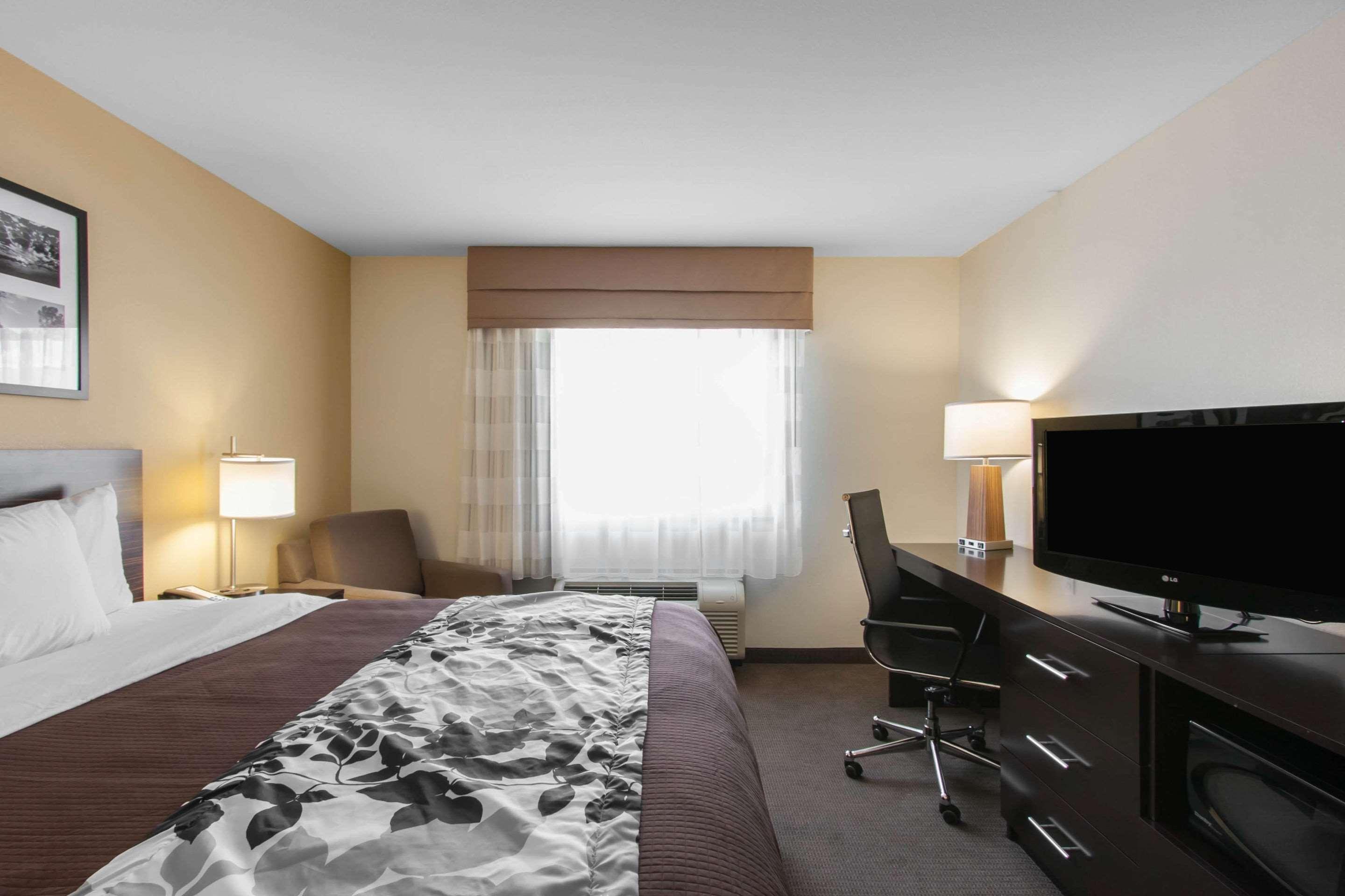 Sleep Inn & Suites Fargo Medical Center Экстерьер фото