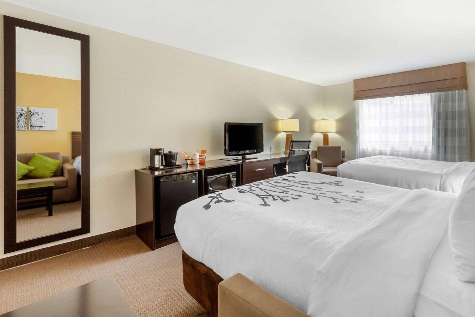 Sleep Inn & Suites Fargo Medical Center Экстерьер фото