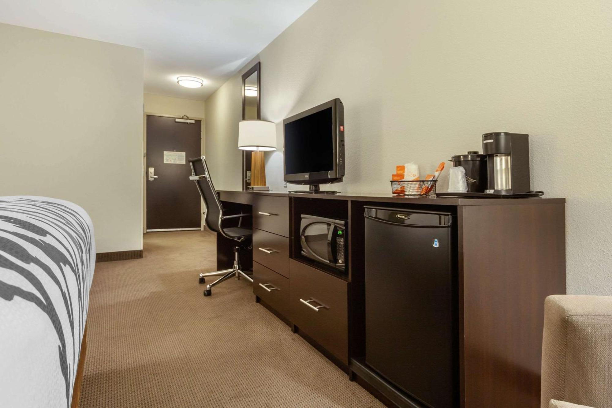 Sleep Inn & Suites Fargo Medical Center Экстерьер фото