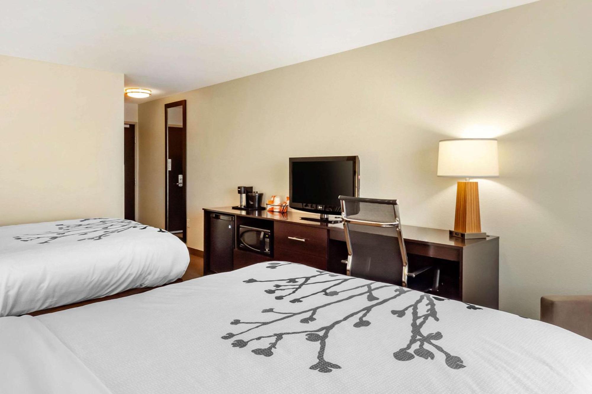 Sleep Inn & Suites Fargo Medical Center Экстерьер фото